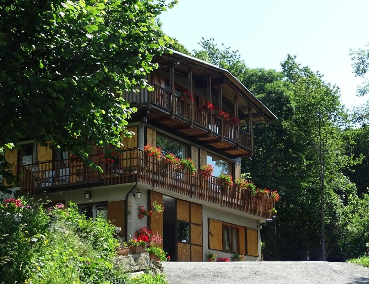 La Finestra Sul Monviso Lägenhet Crissolo Exteriör bild